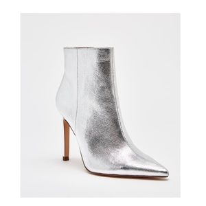 Zara silver Stiletto ankle boots.